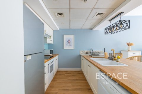 Apartment in Greens, Dubai 1 bedroom, 67 sq.m. № 62324 - photo 2