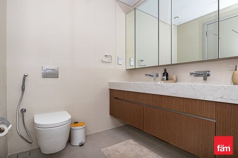 Apartment in Dubai Harbour, Dubai 2 bedrooms, 109 sq.m. № 10082 - photo 15