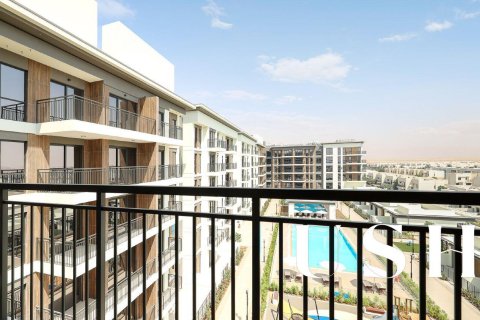 Appartement à Town Square, Dubai, 2 chambres, 91 m², № 46679 - photo 2