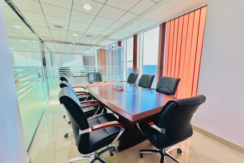 Oficina en Business Bay, Dubai, 81.5 m², № 7300 - foto 1