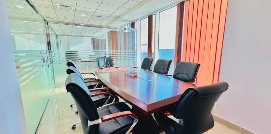 Oficina en Business Bay, Dubai, 81.5 m², № 7300