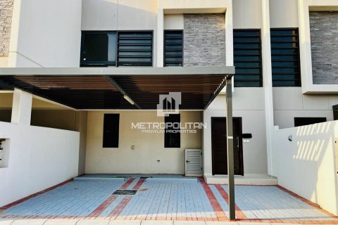 Townhouse in DAMAC Hills (Akoya by DAMAC), Dubai 3 bedrooms, 175 sq.m. № 7301 - photo 1