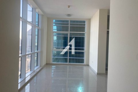 Apartamento en Sheikh Zayed Road, Dubai, 2 dormitorios, 126 m², № 84921 - foto 4