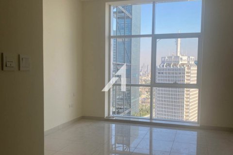 Apartamento en Sheikh Zayed Road, Dubai, 2 dormitorios, 126 m², № 84921 - foto 2