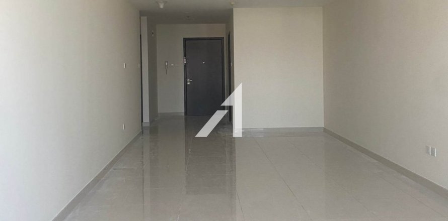 Apartamento en Sheikh Zayed Road, Dubai, 2 dormitorios, 145 m², № 84922