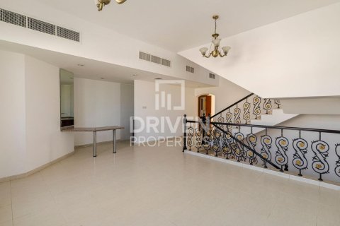 Villa en Jumeirah 3, Jumeirah, Dubai, 4 dormitorios, 1862 m², № 66515 - foto 11