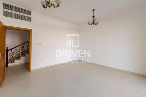 Villa en Jumeirah 3, Jumeirah, Dubai, 4 dormitorios, 1862 m², № 66515 - foto 10