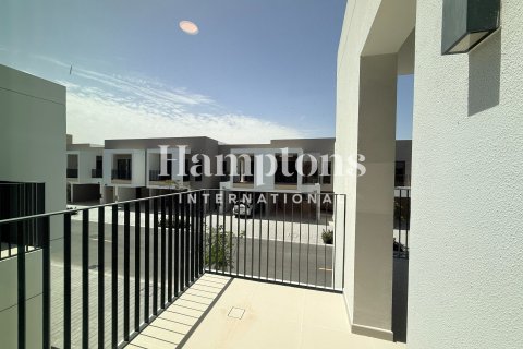 Снять в аренду таунхаус в Arabian Ranches 3, Дубай: 3 спальни, 120.28987537м², № 100648 - фото 4