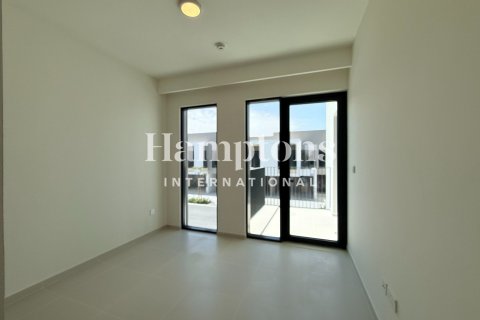 Снять в аренду таунхаус в Arabian Ranches 3, Дубай: 3 спальни, 120.28987537м², № 100648 - фото 5