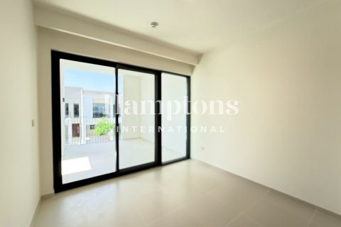 Снять в аренду таунхаус в Arabian Ranches 3, Дубай: 3 спальни, 120.28987537м², № 100648 - фото 11
