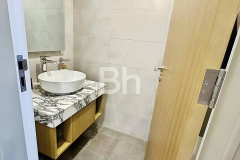 Apartment in Business Bay, Dubai 2 bedrooms, 76 sq.m. № 22841 - photo 10