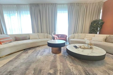 Appartement à Dubai Marina, Dubai, 1 chambre, 104 m², № 113379