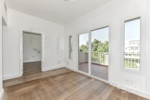 Купить виллу в The Lakes, Дубай: 3 спальни, 233м², № 64527 - фото 10