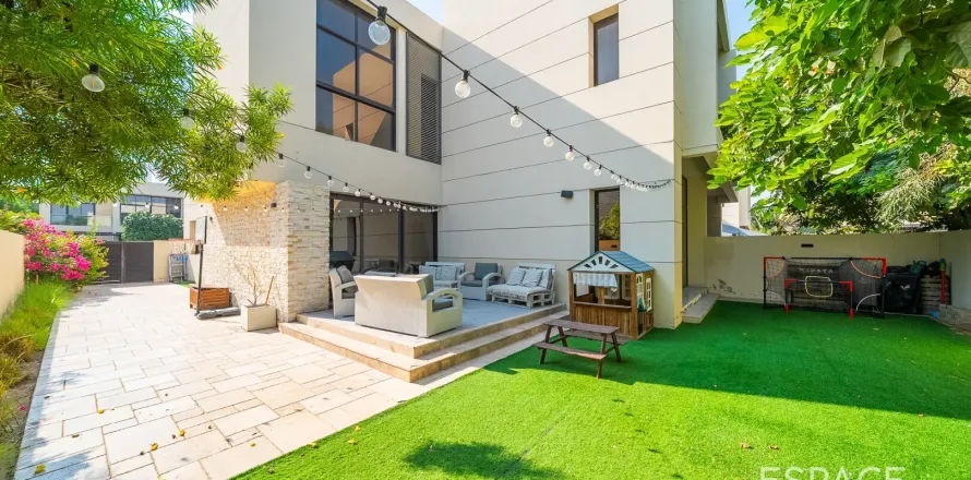 Таунхаус в DAMAC Hills (Akoya by DAMAC), Дубай, 4 спальни, 311м², № 64526