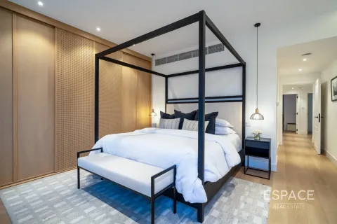 Купить виллу в The Lakes, Дубай: 4 спальни, 336м², № 64525 - фото 18