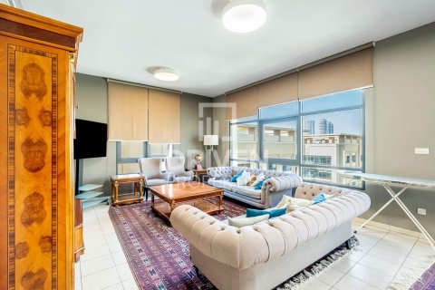 Appartement à Greens, Dubai, 3 chambres, 187 m², № 20559 - photo 1