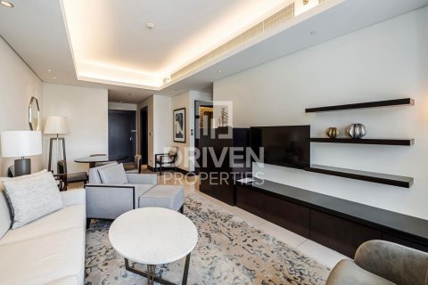 Apartment in Downtown Dubai (Downtown Burj Dubai), Dubai 1 bedroom, 82 sq.m. № 20561 - photo 3