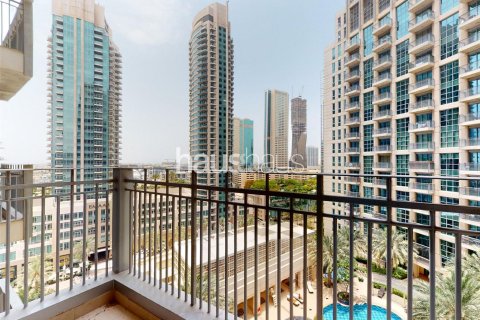 Apartamento en Standpoint Towers, Downtown Dubai (Downtown Burj Dubai), Dubai, 1 dormitorio, 74 m², № 45070 - foto 13