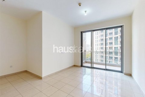 Apartamento en Standpoint Towers, Downtown Dubai (Downtown Burj Dubai), Dubai, 1 dormitorio, 74 m², № 45070 - foto 1