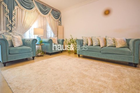 Maison de ville à Jumeirah Village Circle, Dubai, 3 chambres, 311 m², № 45059 - photo 3