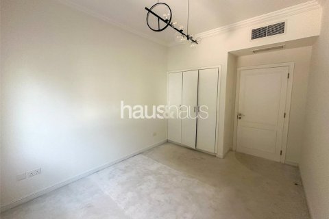 Villa en Al Barsha 1, Al Barsha, Dubai, 4 dormitorios, 324 m², № 45069 - foto 9