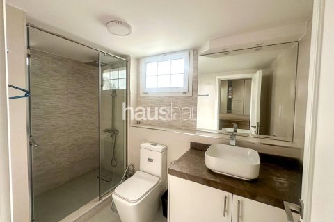 Villa en Al Barsha 1, Al Barsha, Dubai, 4 dormitorios, 324 m², № 45069 - foto 14