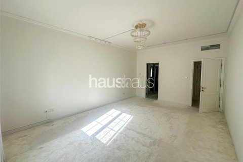 Villa en Al Barsha 1, Al Barsha, Dubai, 4 dormitorios, 324 m², № 45069 - foto 27