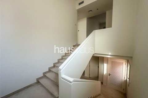 Villa en Al Barsha 1, Al Barsha, Dubai, 4 dormitorios, 324 m², № 45069 - foto 15