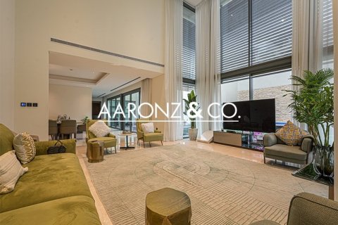 Villa in Mohammed Bin Rashid City, Dubai 4 bedrooms, 559.1 sq.m. № 78362 - photo 2