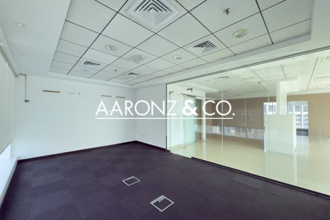 Office in Business Bay, Dubai 156.1 sq.m. № 78360 - photo 7