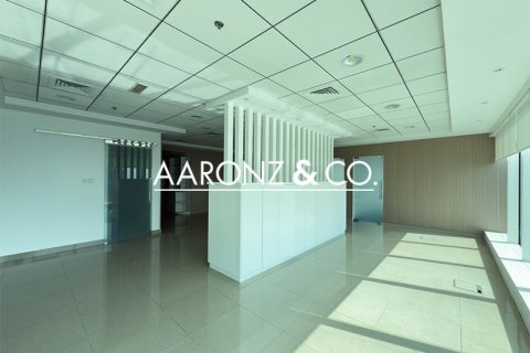 Office in Business Bay, Dubai 156.1 sq.m. № 78360 - photo 1