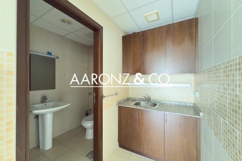 Office in Business Bay, Dubai 156.1 sq.m. № 78360 - photo 12