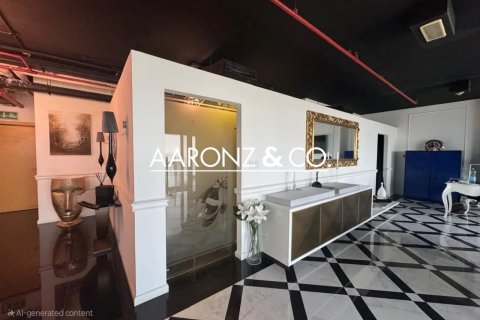 Office in Jumeirah Lake Towers, Dubai 106.1 sq.m. № 78350 - photo 2