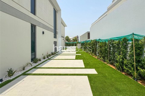 Villa en Harmony, Tilal Al Ghaf, Dubai, 5 dormitorios, 548 m², № 44451 - foto 4