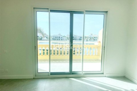 Снять в аренду виллу в Marina Residences, Пальма Джумейра, Дубай: 2 спальни, 380м², № 44463 - фото 13