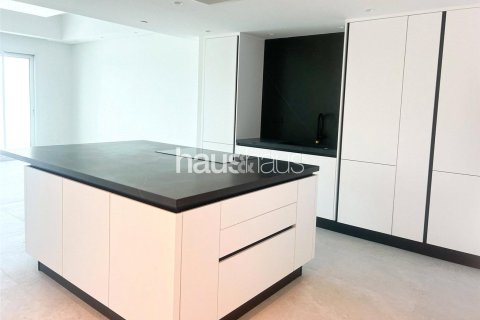 Снять в аренду виллу в Marina Residences, Пальма Джумейра, Дубай: 2 спальни, 380м², № 44463 - фото 6