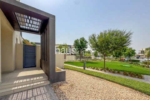 Villa en Maple at Dubai Hills Estate, Dubai Hills Estate, Dubai, 5 dormitorios, 310 m², № 44465 - foto 3