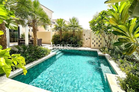 Villa in Arabian Ranches, Dubai 3 bedrooms, 228 sq.m. № 44454 - photo 18