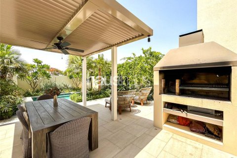 Villa in Arabian Ranches, Dubai 3 bedrooms, 228 sq.m. № 44454 - photo 16