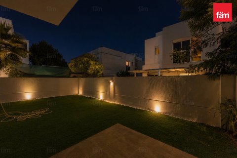Maison de ville à Dubai, 3 chambres, 300.4 m², № 133301 - photo 3