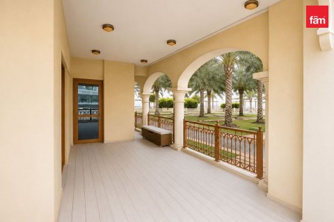 Appartement à Palm Jumeirah, Dubai, 2 chambres, 183.5 m², № 133313 - photo 3