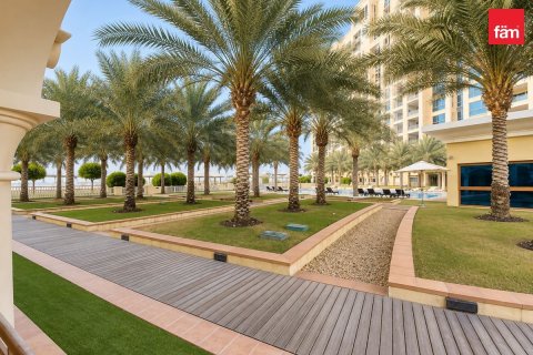 Appartement à Palm Jumeirah, Dubai, 2 chambres, 183.5 m², № 133313 - photo 2