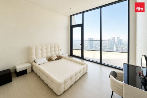 Appartement à Dubai, 2 chambres, 161.5 m², № 133315