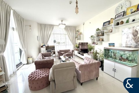 Apartment in Jumeirah Golf Estates, Dubai 2 bedrooms, 178 sq.m. № 99033 - photo 3