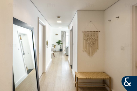 Apartment in Downtown Dubai (Downtown Burj Dubai), Dubai 1 bedroom, 85 sq.m. № 99038 - photo 12