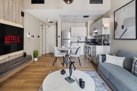 Apartamento en Jumeirah Village Circle, Dubai, 1 dormitorio, 60.1 m², № 42723 - foto 1