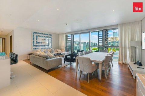 Appartement à City Walk, Dubai, 3 chambres, 210 m², № 99973