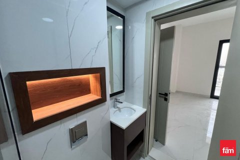 Apartment in Al Furjan, Dubai 2 bedrooms, 110.5 sq.m. № 99970 - photo 11