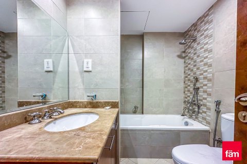 Apartment in Dubai 3 bedrooms, 242.9 sq.m. № 99972 - photo 19