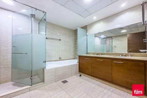 Apartment in Dubai 3 bedrooms, 242.9 sq.m. № 99972 - photo 4